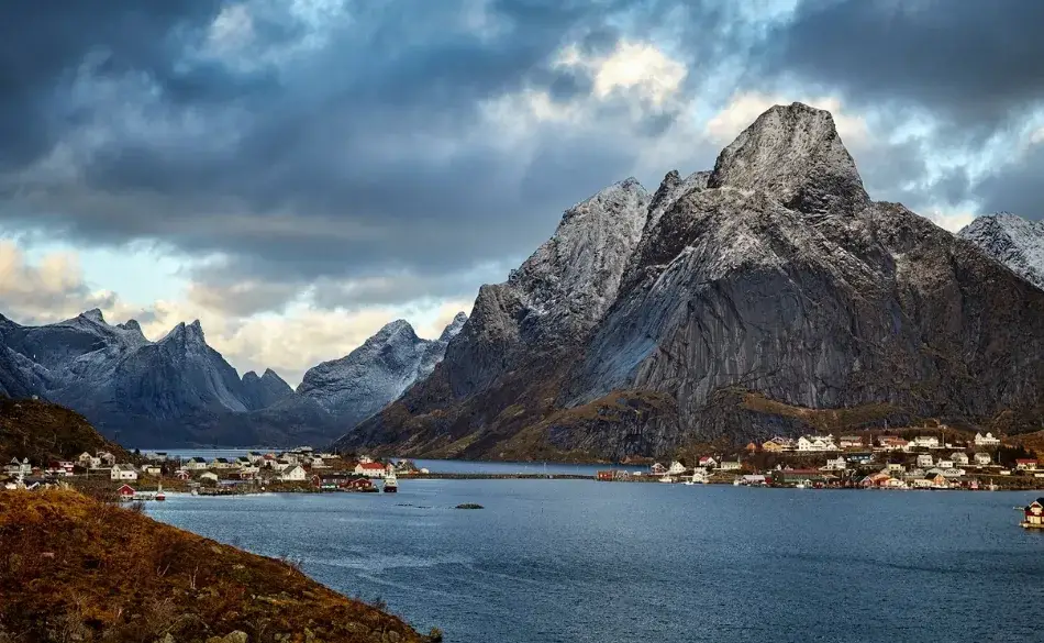 Scenic fjords and mountains in Norway, a backdrop for some of the best triathlons in Norway.