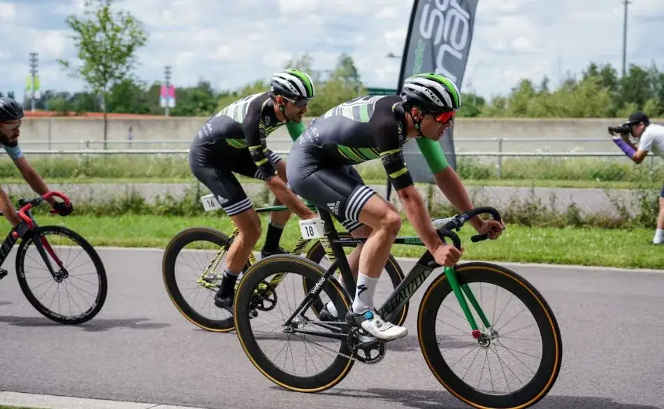 does cycling increase height professional cyclists racing