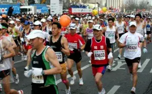 Best marathons in Asia for international runners starting a large city marathon race