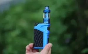 vape device showing how vaping can affect recovery and endurance performance for runners